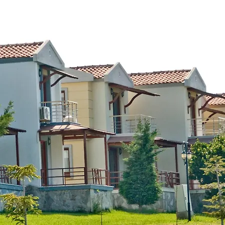 Akay Garden Family Club * Çeşme