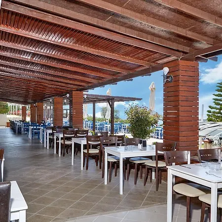 Akay Garden Family Club 酒店