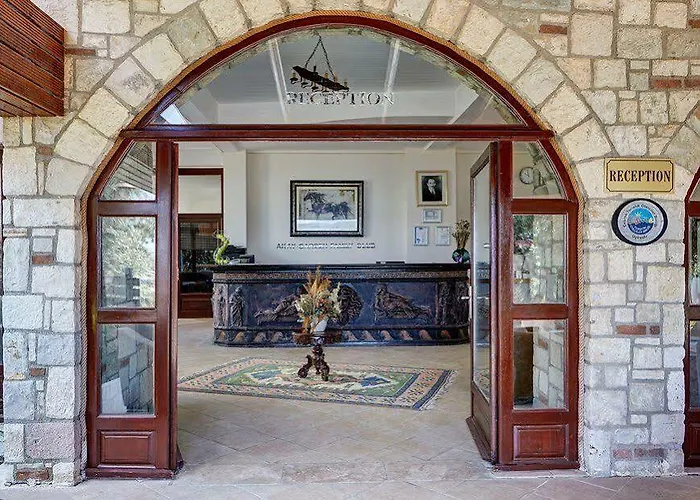 Akay Garden Family Club 酒店 Çeşme